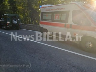 Pavignano, tamponamento tra tre auto in via Ogliaro: sul posto il 118 FOTO Mauro Benedetti per newsbiella.it