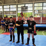 Medaglie d’oro e di bronzo, trionfo tricolore per la FL-MuayThai Team di Fabio Lavecchia