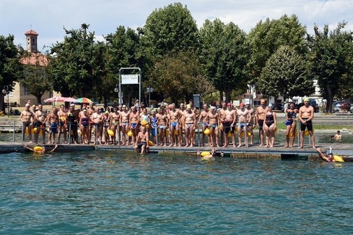 Viverone, tutte le emozioni e le classifiche della Traversata a Nuoto del Lago 2026