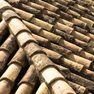 Tollegno, via libera al rifacimento delle tetto delle scuole