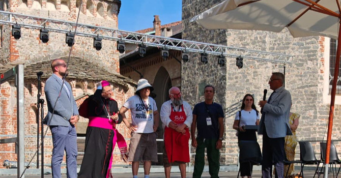 Concertozzo, dal Comune di Biella una targa a Elio e le Storie Tese e a Nico Acampora
