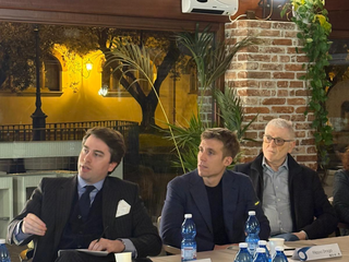 Chiesi Group: competenza, etica e innovazione al servizio della vita Chiesi Group: competenza, etica e innovazione al servizio della vita