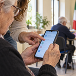 Netro, al PAT un incontro gratuito sull’uso dello smartphone Netro, al PAT un incontro gratuito sull’uso dello smartphone