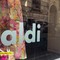 Poste Italiane svetta anche in tempo di saldi tra carte emesse, e-commerce e logistica
