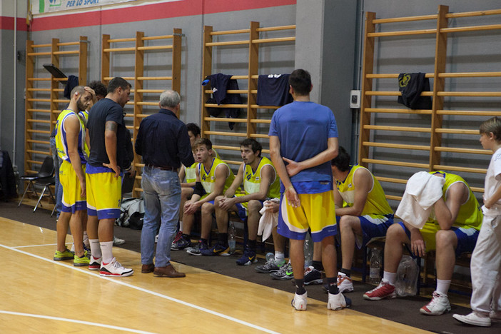 Basket - Vigliano cede di schianto a Torino Basket - Vigliano cede di schianto a Torino