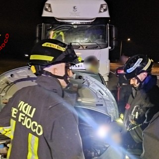 Dal Nord/Ovest, Incidente stradale a Prarolo, intervengono i Vigili del Fuoco