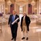 Trump con George Washington nel nuovo video generato con l'Ia: "Grazie per le tue idee" Trump con George Washington nel nuovo video generato con l'Ia: "Grazie per le tue idee"