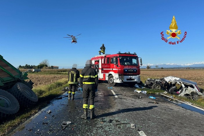 Dal Nord Ovest, incidente sulla SP011 causa un morto nel comune di Tronzano v.se Dal Nord Ovest, incidente sulla SP011 causa un morto nel comune di Tronzano v.se