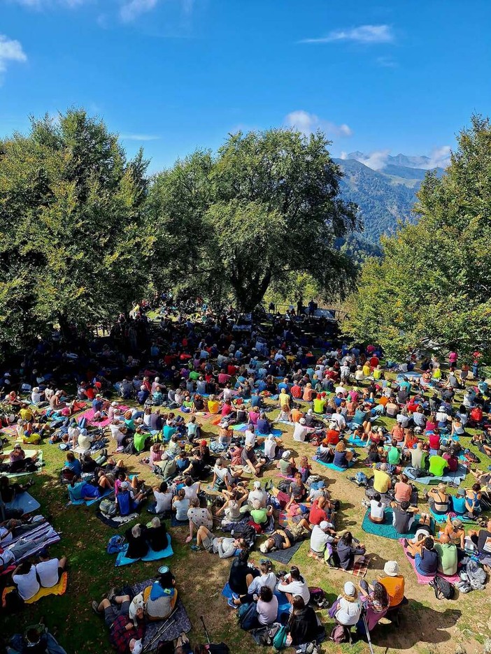Grande pubblico a Valdilana per Musica in Quota al Santuario di San Bernardo (foto Comune di Valdilana e Gabry) Grande pubblico a Valdilana per Musica in Quota al Santuario di San Bernardo (foto Comune di Valdilana e Gabry)
