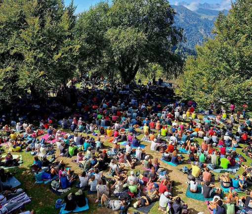 Grande pubblico a Valdilana per Musica in Quota al Santuario di San Bernardo (foto Comune di Valdilana e Gabry)