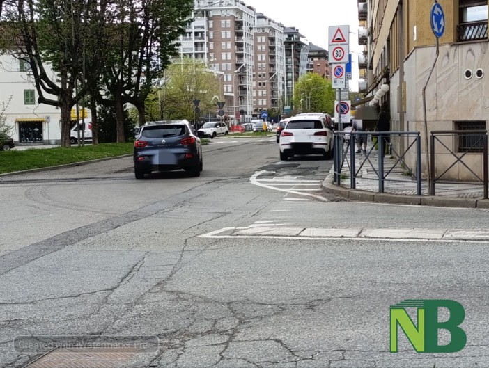 Riparazione tubatura a Biella via Bertodano, come cambiano le fermate dei bus Riparazione tubatura a Biella via Bertodano, come cambiano le fermate dei bus