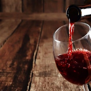 Il Piemonte investe nei nuovi professionisti del vino: spazio agli &quot;apprendisti enotecnici&quot;