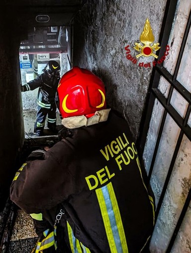 palazzo incendio palazzo incendio