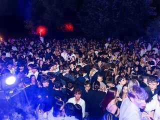 Gran ballo di fine anno scolastico a Villa Cernigliaro a Sordevolo Gran ballo di fine anno scolastico a Villa Cernigliaro a Sordevolo
