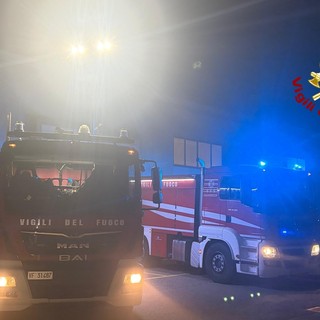 Dal Nord/Ovest, Caresanablot: Incendio materiale elettrico, intervengono i Vigili del Fuoco