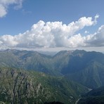 Valle Cervo, amara sorpresa nel ritorno agli alpeggi: l’inciviltà raggiunge l’alta quota