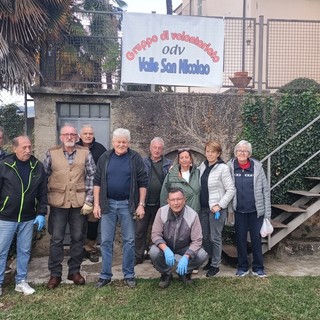 Un bel momento di comunità a Valle San Nicolao con la castagnata del Gruppo di Volontariato