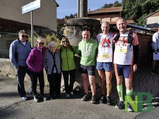 Miagliano corre insieme: 104enne e 92enne emozionano al Villa Poma Trail FOTO Davide Finatti per newsbiella.it