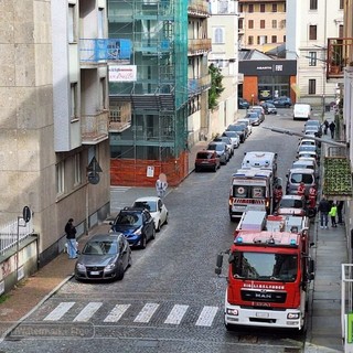 Biella, donna soccorsa in via Dante FOTO Nicola Rasolo per newsbiella.it
