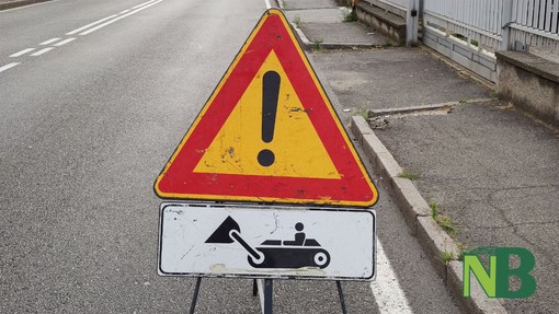 Quaregna Cerreto, lavori alla fognatura: senso unico in via Martiri e deviazioni ATAP