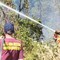 Incendio a Castel Porziano, Canadair in azione a Ostia