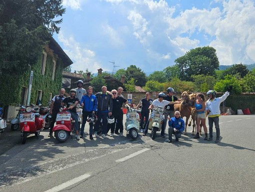 A Biella il 75° anniversario del Vespa Club, grande partecipazione a Rievocazione Storica e Raduno Nazionale FOTO A Biella il 75° anniversario del Vespa Club, grande partecipazione a Rievocazione Storica e Raduno Nazionale FOTO