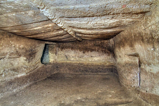 Villanova Monteleone, “Domus de Janas” di Pottu Codinu (foto di Sergio Melis).