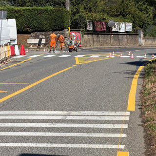 In via Frassati a Ponderano sono arrivati i dissuasori di velocità