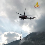 Mucca bloccata in zona impervia, operazione di recupero in alta Valsessera (foto di repertorio)