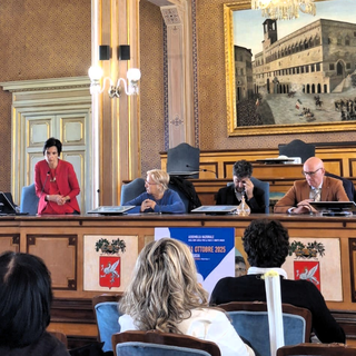 Valdilana cammina per la pace, il Comune ai lavori del convegno di Perugia (foto dal comune di Valdilana)