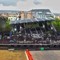 Maltempo a Bagnoli, crolla il palco del concerto all'ex Base Nato: le immagini impressionanti