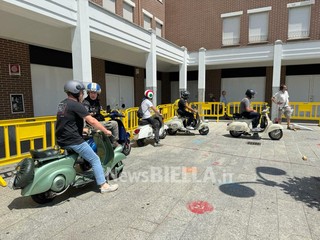 Al via i festeggiamenti per i 75 anni di Vespa Club Biella: oltre 200 i mezzi iscritti al Raduno FOTO e VIDEO Davide Finatti per newsbiella.it