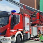 Incidente domestico per una donna, soccorsi a Biella: in azione anche l’autoscala dei Vigili del Fuoco (foto di repertorio) Incidente domestico per una donna, soccorsi a Biella: in azione anche l’autoscala dei Vigili del Fuoco (foto di repertorio)