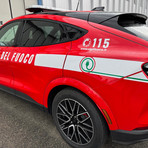 Vigili del Fuoco, nuovi mezzi elettrici per il comando provinciale di Biella Vigili del Fuoco, nuovi mezzi elettrici per il comando provinciale di Biella