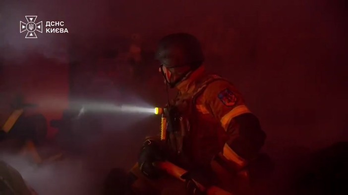 Massiccio attacco russo su tutta l'Ucraina, l'inferno di Kiev