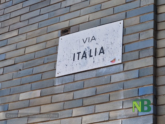 Biella, via i parcheggi da piazza Duomo. I lavori in via Italia sono finiti Biella, via i parcheggi da piazza Duomo. I lavori in via Italia sono finiti