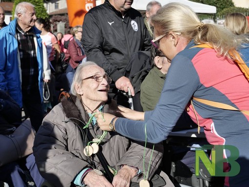 Miagliano corre insieme: 104enne e 92enne emozionano al Villa Poma Trail FOTO Davide Finatti per newsbiella.it