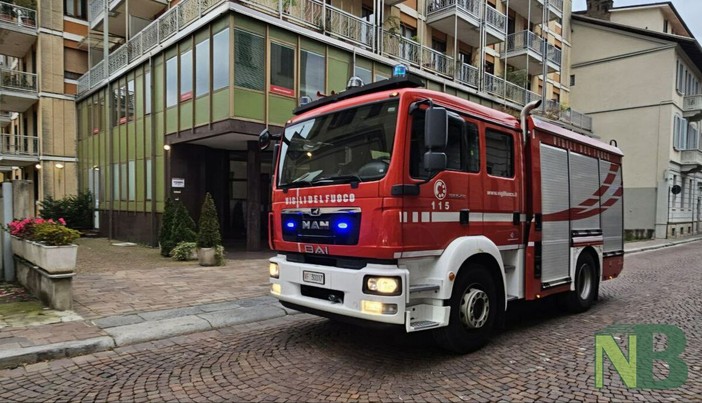 Biella, fuga di gas in via Antonio Gramsci: vigili del fuoco al lavoro Biella, fuga di gas in via Antonio Gramsci: vigili del fuoco al lavoro