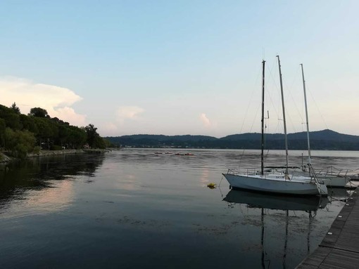 Viverone, nuova modalità per i parcheggi a pagamento del lungolago