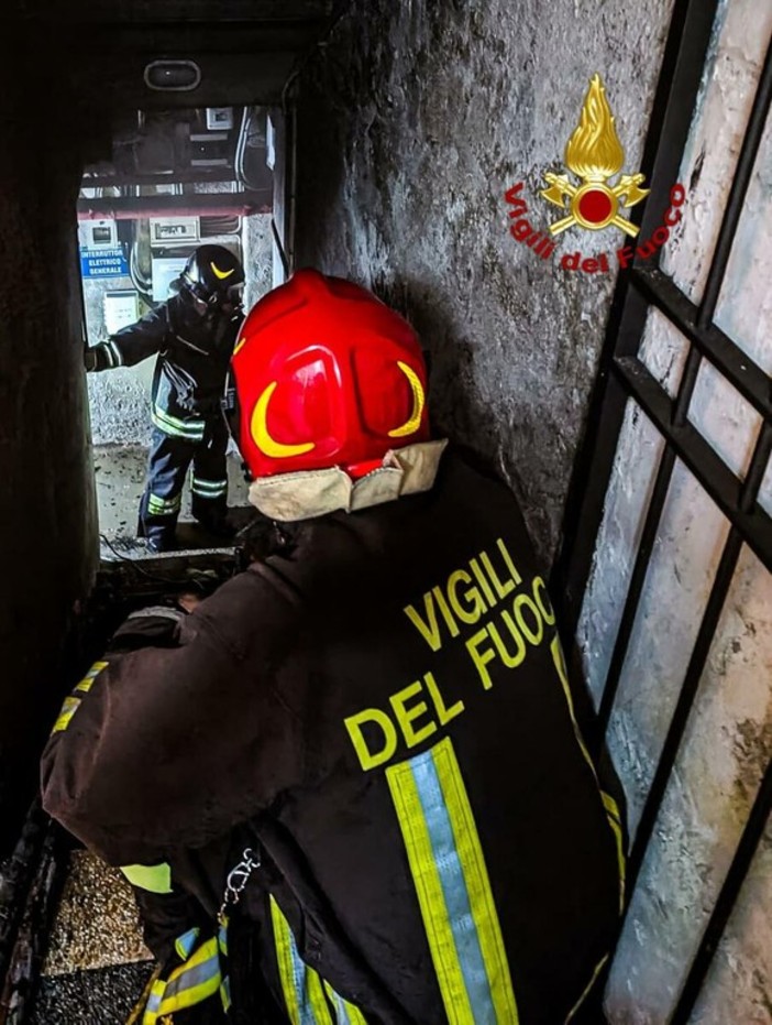 palazzo incendio palazzo incendio