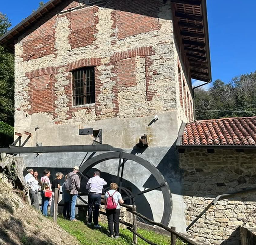 Valdilana, a Soprana un incontro sul tema del viaggio: grande interesse per l'ex Mulino Susta (foto dalla pagina Facebook di Comune di Valdilana) Valdilana, a Soprana un incontro sul tema del viaggio: grande interesse per l'ex Mulino Susta (foto dalla pagina Facebook di Comune di Valdilana)