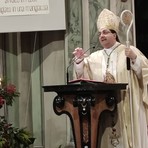 Biella, Il vescovo Farinella visita il Centro Estivo di San Biagio (foto di repertorio) Biella, Il vescovo Farinella visita il Centro Estivo di San Biagio (foto di repertorio)