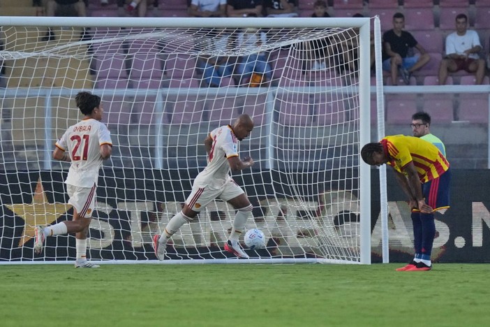 Malen show anche a Lecce, altro poker per la Roma