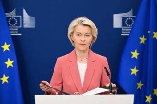 Von der Leyen, centrosinistra diviso: in ordine sparso su mozioni di sfiducia Von der Leyen, centrosinistra diviso: in ordine sparso su mozioni di sfiducia