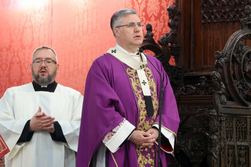 Arcivescovo Palermo “L’umanità intera aspira alla pace, ha bisogno di pace” Arcivescovo Palermo “L’umanità intera aspira alla pace, ha bisogno di pace”
