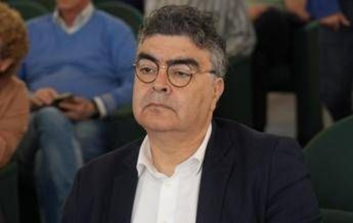 Emanuele Fiano contestato alla Ca’ Foscari: "Sono scioccato, come successo a mio padre nel '38" Emanuele Fiano contestato alla Ca’ Foscari: "Sono scioccato, come successo a mio padre nel '38"