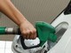 Carburanti, benzina in calo e gasolio sotto i due euro: i prezzi di oggi Carburanti, benzina in calo e gasolio sotto i due euro: i prezzi di oggi