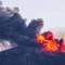 Etna in eruzione, nube di cenere alta 4 chilometri: allerta per il traffico aereo Etna in eruzione, nube di cenere alta 4 chilometri: allerta per il traffico aereo