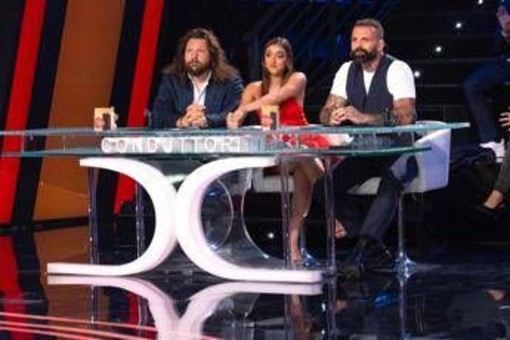 Tu si que vales, stasera 11 ottobre: anticipazioni e superospiti Tu si que vales, stasera 11 ottobre: anticipazioni e superospiti