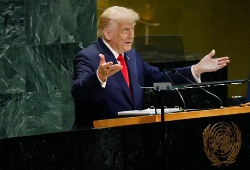 Trump “Onu non ci ha aiutato a mettere fine alle guerre” Trump “Onu non ci ha aiutato a mettere fine alle guerre”